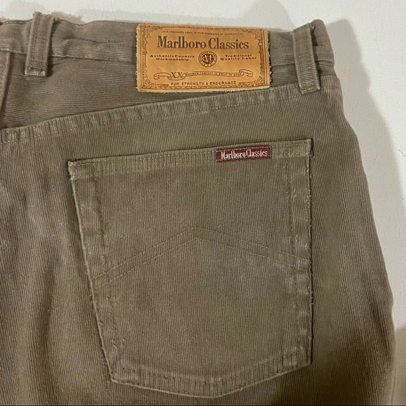 Like new Marlboro Classic cords 36W/34L - Picture 7 of 9